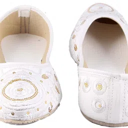 zaisha Jutis For Women image 4