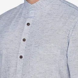 Modi Kurta Mandarin Collar Regular Fit Kurtas image 4