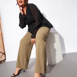 sassafras curve Women Cargos image 2