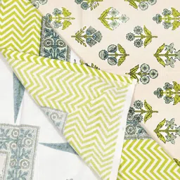 qayma Cotton 6 Seater Printed Table Cover image 4