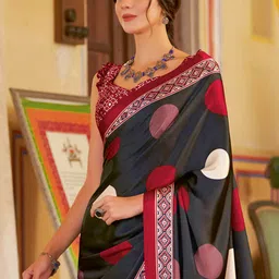 Saree mall Polka Dot Pure Crepe Bagru Sarees image 3