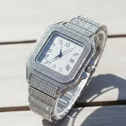 quantex GLOWME analog watch for men. Analog Watch - For Men Diamandsquare image 4