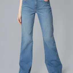 Flying Machine Women Bootcut Low Distress Light Fade Stretchable Jeans-picture-20