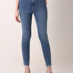 Vero Moda Women Skinny Fit High-Rise Slash Knee Light Fade Stretchable Whiskers Jeans-picture-36