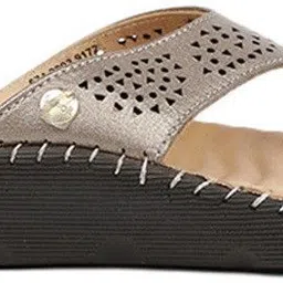 scholl Women Wedges Sandal-picture-16