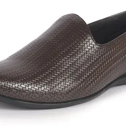 fausto Textured Ethnic Round Toe Juttis for Wedding|Traditional Sherwani Shoes Mojaris For Men image 2