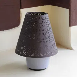 orange tree Killa Table Lamp image 1