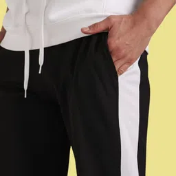 gibbonte Men Regular Fit Black, White Lycra Blend Trousers image 5