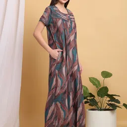 Sweet Dreams Round Neck Printed Maxi Nightdress image 4