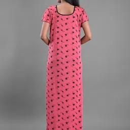 Apratim Peach-Coloured Satin  Printed Maxi Nightdress image 4
