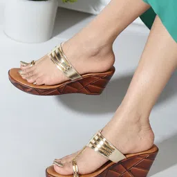 triksy Women Wedges Sandal-picture-20