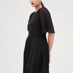 Harpa Accordion Pleated Flared Sleeves Round Neck Georgette A-Line Dress image 4