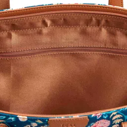 TEAL BY CHUMBAK Floral Printed Tote Bag image 4