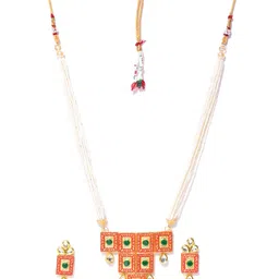 YouBella Red & Green Gold-Plated Beaded Enamelled Handcrafted Jewellery Set image 3