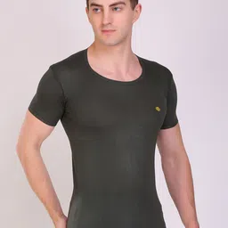 T.T. Men Pack of 5 Titanic Pure Cotton Solid Dyed Undershirt Vests image 4
