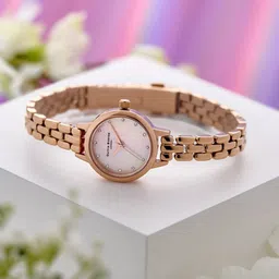 Olivia Burton Classics Women Stainless Steel Bracelet Style Straps Analogue Watch OB16MN10-picture-2