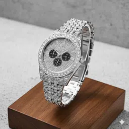 looftrader Premium Crystal-Studded Fashion Wristwatch Analog Watch - For Men & Women T3 image 4