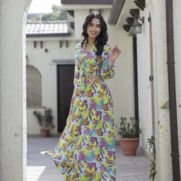 sanskrutihomes Top Skirt Co-ords Set image 2