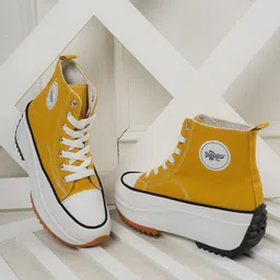 Roadster Casual Sneakers Light Weight Stylish Synthetic Leather Party Wear Shoes Canvas Shoes For Women-picture-10