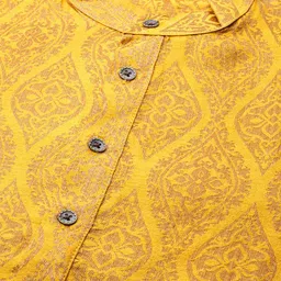 SOJANYA Men Mustard Yellow & Off-White Ethnic Motifs Kurta with Churidar image 3