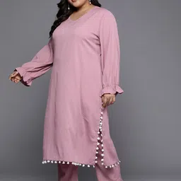Sztori Regular Silk Crepe Kurta with Trousers image 2