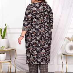 MIRAVAN Women Floral Embroidered Regular Pure Cotton Kurta with Palazzos image 4