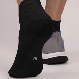 FOOTPRINTS Pack Of 2 Ankle-Length Socks image 3