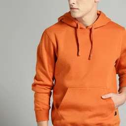 roadster Men Full Sleeve Solid Hooded Sweatshirt image 2
