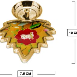 adhvik Pack of 1 Small Size 10 Cm Metal Brass Pital Print Shape Leaf Paro Pyali Diya Brass Table Diya image 2