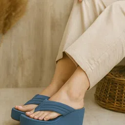 gg360 Women Wedges Sandal image 1