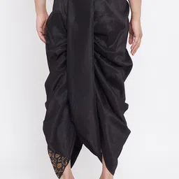 VASTRAMAY By Vastramay Men Relaxed-Fit Embroidered Ethnic Dhoti Pant image 4