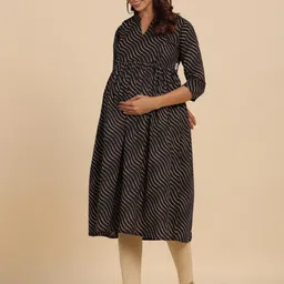 CRAFIQA Leheriya Printed Mandarin Collar Pure Cotton Maternity & Nursing Anarkali Kurta image 5