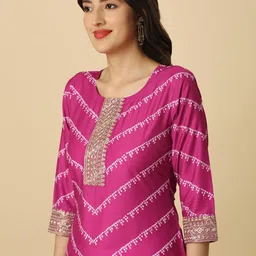 HERE&NOW Pink & White Bandhani Printed Sequinned Straight Kurta image 3
