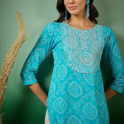 Vastramyaa Bandhani Printed Sequinned Cotton Kurta image 2