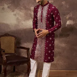 house of pataudi Men Embroidered Silk Blend Straight Kurta image 5
