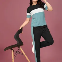 sakarmaa Tshirt Pant Western Set-picture-13