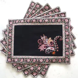 TARA- Sparkling Homes 6 Pieces Black Digital Printed Pure Cotton Table Placemats image 2