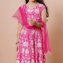 Cutiediva Girls Printed Gotta Patti Cotton Ready to Wear Lehenga & Blouse With Dupatta image 5
