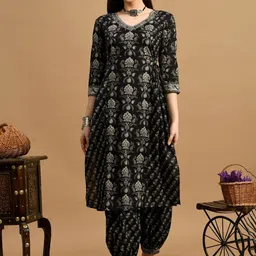 VINDYAVASINI Floral Printed V-Neck Pure Cotton Straight Kurta With Salwar & Dupatta-image-2