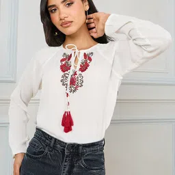 Styli Women Off White Embroidered Panel Tie-Up Neck Top-picture-33