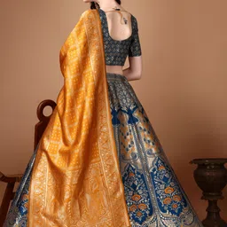 lchh6gyneydxb3t8 Self Design Semi Stitched Lehenga Choli image 2