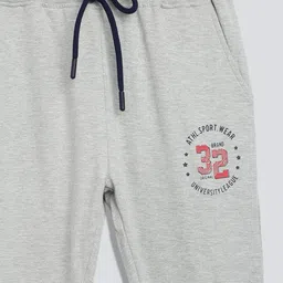 Urbano Juniors Boys Typography Printed Pure Cotton Jogger image 3