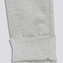 Urbano Juniors Boys Typography Printed Pure Cotton Jogger image 4