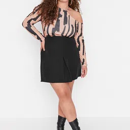 Trendyol Women Black Solid A-Line Mini Skirt-image-2