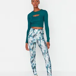 Trendyol Women Green & White Printed Sports Tights-image-68