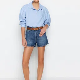 Trendyol Women Washed Pure Cotton Denim Shorts-picture-25