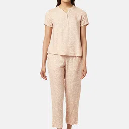 Dreamz by Pantaloons Women Printed Night suit image 1