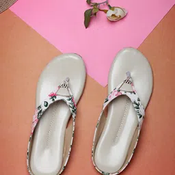 DEAS Women Cream-Coloured Printed Open Toe Flats image 1