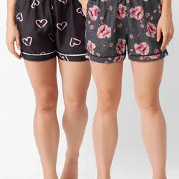 FashionRack Women Pack Of 2 Printed Lounge Shorts image 1