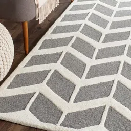 Safiya Carpet Grey & White Geometric Woollen Carpets image 3